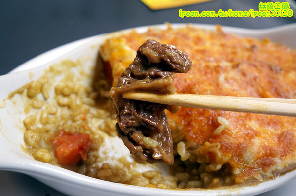 咖哩太郎 日式咖哩專賣(國賓店):【台南-東區】咖哩x新鮮果汁...大推咖哩焗烤燉牛肉.哈密瓜果汁.木瓜牛奶..《咖哩太郎 日式咖哩專賣》