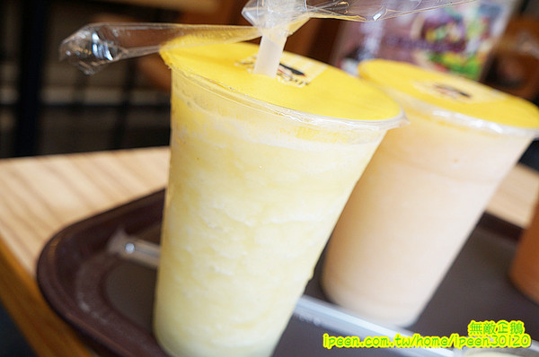 咖哩太郎 日式咖哩專賣(國賓店):【台南-東區】咖哩x新鮮果汁...大推咖哩焗烤燉牛肉.哈密瓜果汁.木瓜牛奶..《咖哩太郎 日式咖哩專賣》