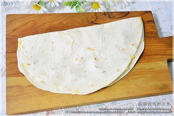 Y-Mo阿墨薄餅專賣店：【宅配】阿墨薄餅專賣店《全臺獨賣 起士創意點心》