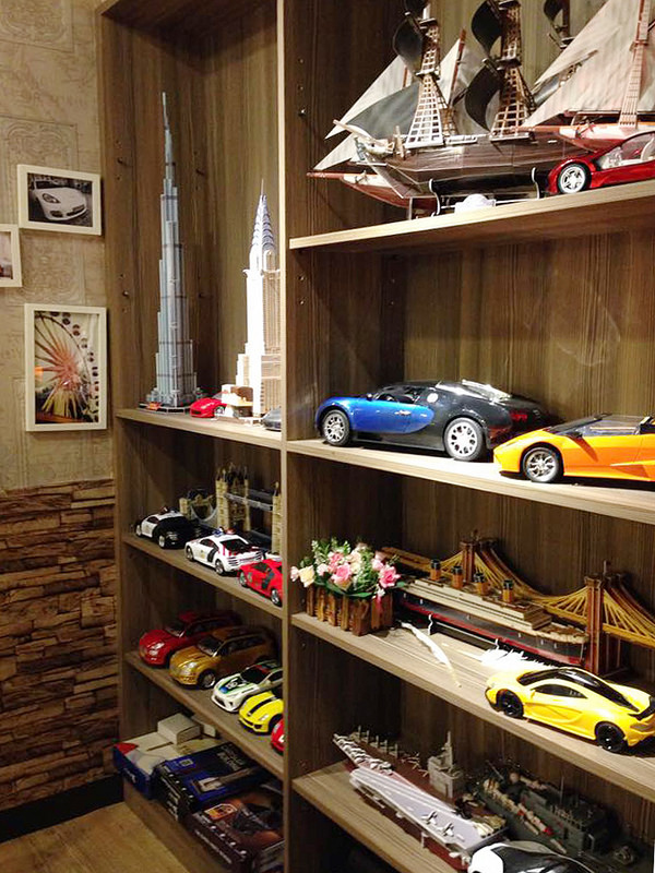 11944788_1060568490620463_873846568_n