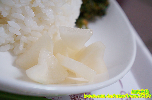 秀治咖啡&海螺屋霜淇淋：【台南-中西區】咖啡x霜淇淋..大推芒果霜淇淋...《秀治咖啡&海螺屋霜淇淋》