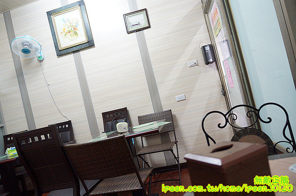 秀治咖啡&海螺屋霜淇淋：【台南-中西區】咖啡x霜淇淋..大推芒果霜淇淋...《秀治咖啡&海螺屋霜淇淋》