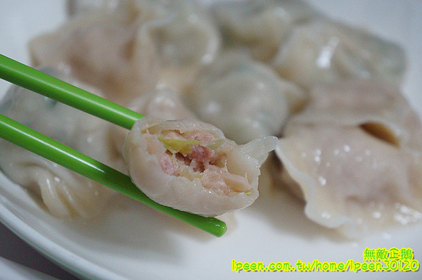 秀治咖啡&海螺屋霜淇淋：【台南-中西區】咖啡x霜淇淋..大推芒果霜淇淋...《秀治咖啡&海螺屋霜淇淋》