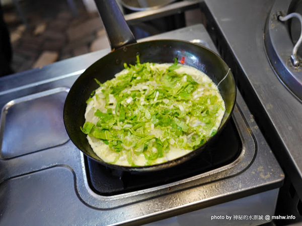 黃記古早味蛋餅.黑豆漿:【食記】彰化黃記古早味蛋餅.黑豆漿@員林臺鐵TRA員林車站 : 平價美味好腸粉, 吃了還想再吃的現做蛋餅囧