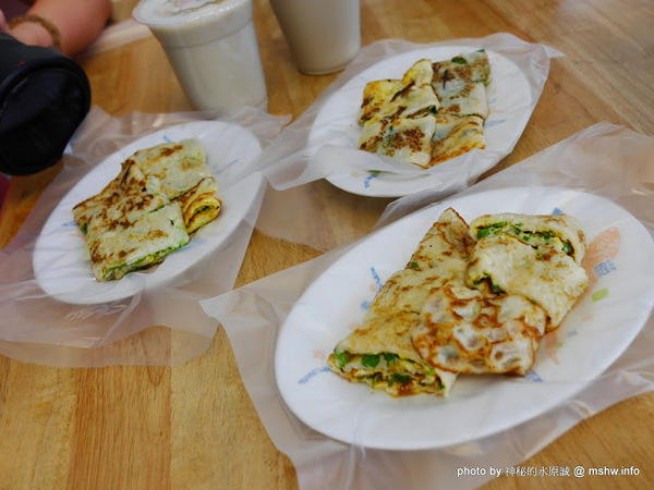 黃記古早味蛋餅.黑豆漿:【食記】彰化黃記古早味蛋餅.黑豆漿@員林臺鐵TRA員林車站 : 平價美味好腸粉, 吃了還想再吃的現做蛋餅囧