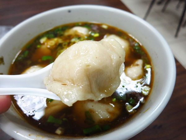 【三重美食】吉利水餃牛肉麵-鮮少見的手工擀皮水餃