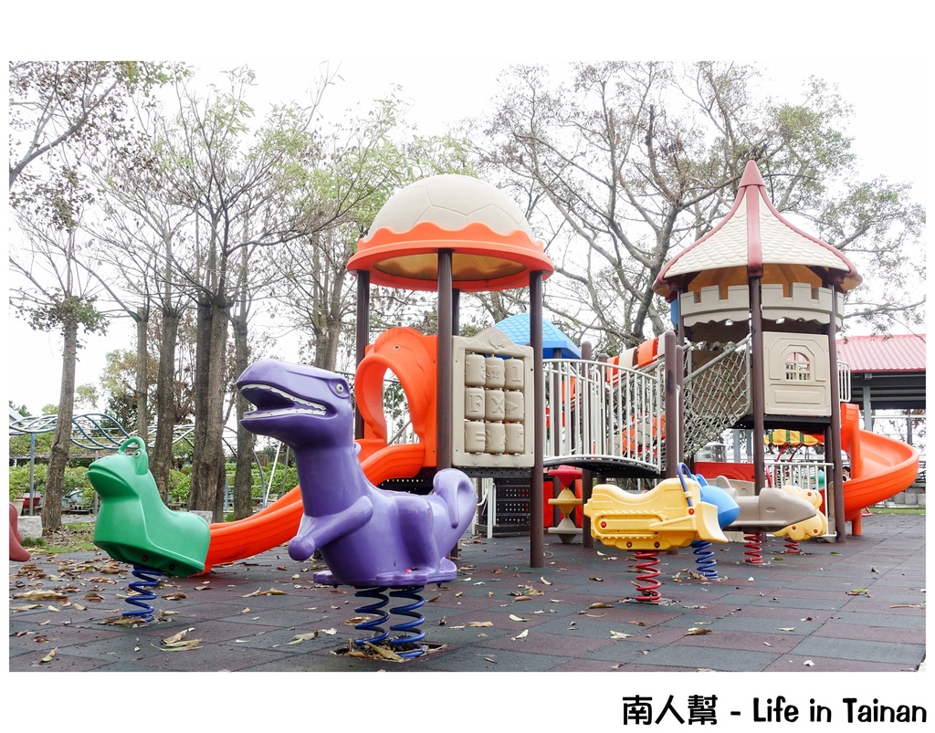 佳福寺滾輪滑檯