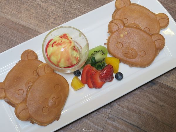 Rilakkuma Café：[台灣喫淘趣的進擊]台北 捷運忠孝敦化站 拉拉熊 Rilakkuma Café~甜點全制霸攻略