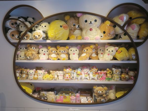 Rilakkuma Café：[台灣喫淘趣的進擊]台北 捷運忠孝敦化站 拉拉熊 Rilakkuma Café~甜點全制霸攻略