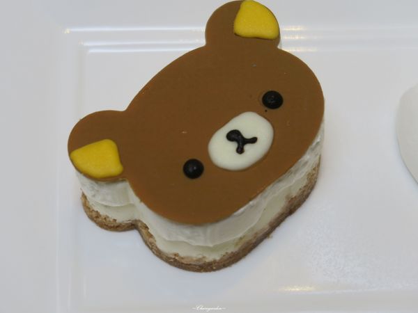 Rilakkuma Café：[台灣喫淘趣的進擊]台北 捷運忠孝敦化站 拉拉熊 Rilakkuma Café~甜點全制霸攻略