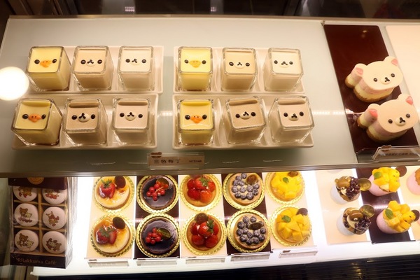 Rilakkuma Café:拉拉熊主題餐廳Rilakkuma Café。下午茶甜點完全攻略~拉拉熊Q家族