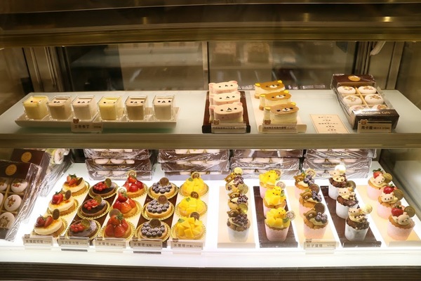 Rilakkuma Café:拉拉熊主題餐廳Rilakkuma Café。下午茶甜點完全攻略~拉拉熊Q家族