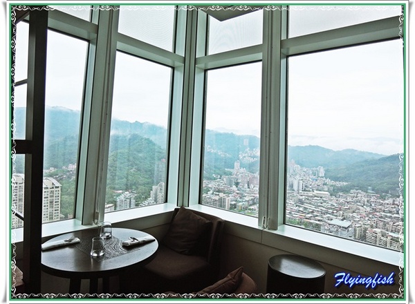 101 隨意吧(101 隨意吧): ✜ 驚聲尖價飆高音~ 隨著高度越來越嗨滴美味景觀早餐 ! ! - 「Taipei 101 - 36F 隨意吧」 。:.゚ヽ(*´∀`)ノ゚.:。