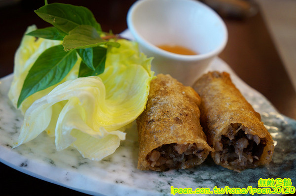 豬鼻子越式創意美食(無):【台南-北區】越南x創意料理...大推法國麵包.越南炸豆腐.湯河粉-海鮮酸辣.越式咖啡.酸子水..香水檸檬/