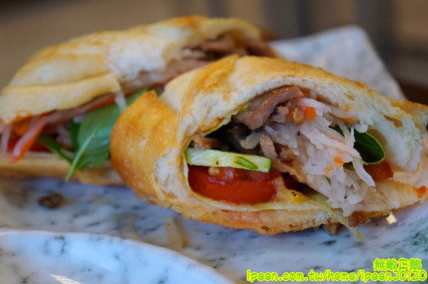 豬鼻子越式創意美食(無):【台南-北區】越南x創意料理...大推法國麵包.越南炸豆腐.湯河粉-海鮮酸辣.越式咖啡.酸子水..香水檸檬/