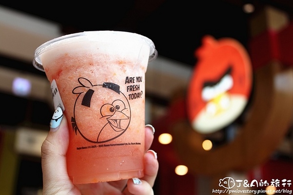 憤怒鳥主題餐廳Angry Birds Juice&Tea：【台北】Angry Birds Juice & Tea--可愛憤怒鳥主題飲料店,平價現打新鮮果汁
