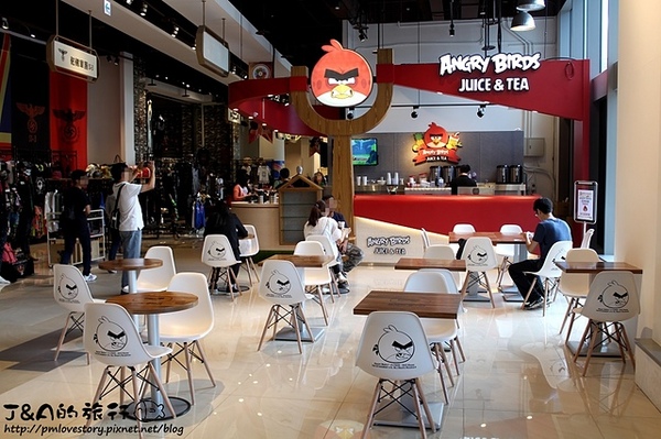 憤怒鳥主題餐廳Angry Birds Juice&Tea：【台北】Angry Birds Juice & Tea--可愛憤怒鳥主題飲料店,平價現打新鮮果汁