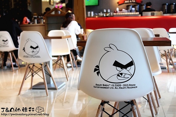 憤怒鳥主題餐廳Angry Birds Juice&Tea：【台北】Angry Birds Juice & Tea--可愛憤怒鳥主題飲料店,平價現打新鮮果汁