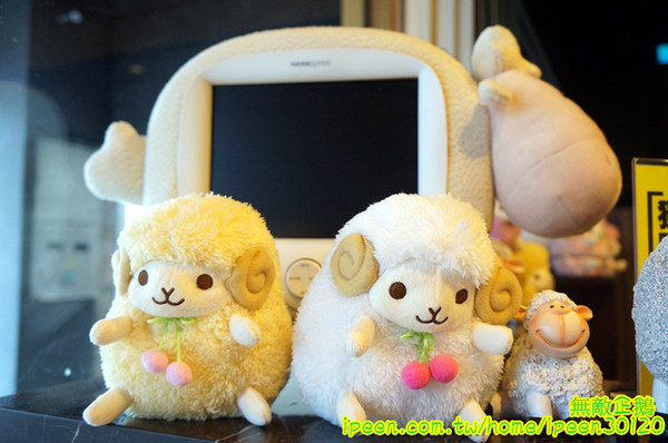 小綿羊藥膳的鍋(健康店)：【台南-中西區】進擊的綿羊!~超好喝藥膳湯!...太陽牌冰淇淋/花枝蝦仁漿/嚴選海鮮/手工拉麵《小綿羊藥膳的鍋》