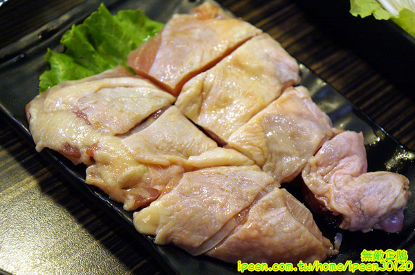 小綿羊藥膳的鍋(健康店)：【台南-中西區】進擊的綿羊!~超好喝藥膳湯!...太陽牌冰淇淋/花枝蝦仁漿/嚴選海鮮/手工拉麵《小綿羊藥膳的鍋》