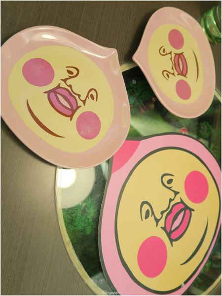 醜比頭的秘密部屋:台北 捷運中山站 醜比頭的秘密部屋~超可愛餐點X好玩互動式螢幕