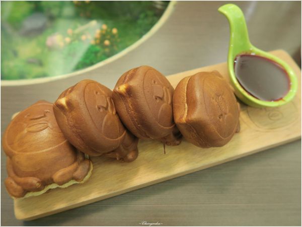 醜比頭的秘密部屋:台北 捷運中山站 醜比頭的秘密部屋~超可愛餐點X好玩互動式螢幕