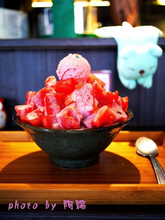 山泉雪花冰：【桃園冰店】山泉雪花冰-龜山最強綿綿雪花冰