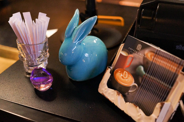 Bistro Smith 咖啡餐酒館：(胖樺食記)台北東區Bistro Smith 咖啡餐酒館。餐點一流環境舒適讓人流連忘返。