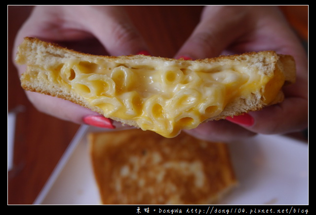 【高雄食記】三民區美食|食尚玩家推薦|熱樂煎爆漿乳酪三明治