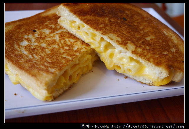 【高雄食記】三民區美食|食尚玩家推薦|熱樂煎爆漿乳酪三明治