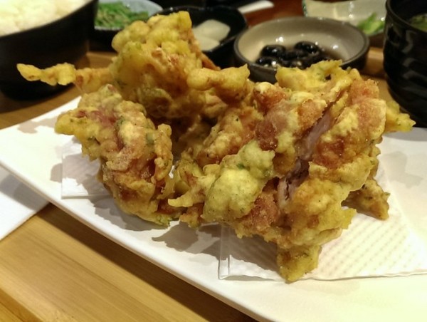 一花亭日式料理(中壢SOGO店):《中壢》一花亭日式料理│炸什錦版唐揚雞 × 一花。牛肉丼飯ღ × 多樣化精緻日式餐點