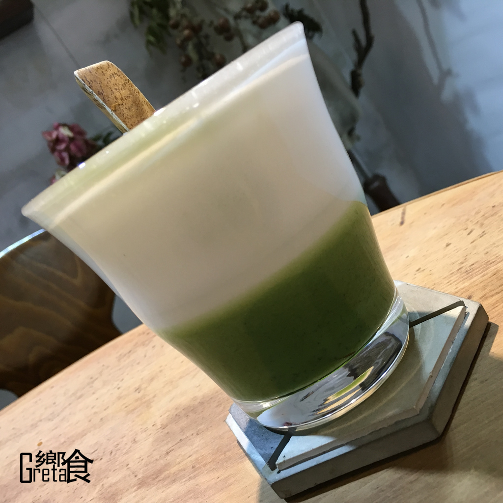 小山園抹茶牛奶