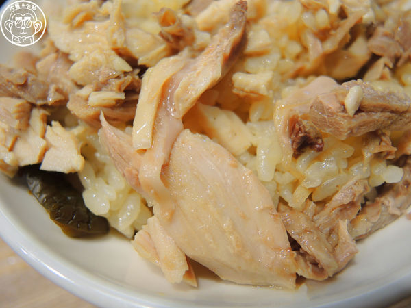 肉伯火雞肉飯(台北信義店)：呷飽祙【台北信義･肉伯火雞肉飯】CNN推薦必吃台南美食來台北開店囉
