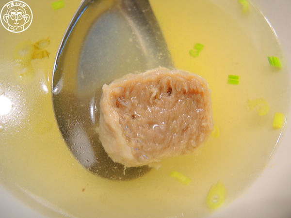 肉伯火雞肉飯(台北信義店)：呷飽祙【台北信義･肉伯火雞肉飯】CNN推薦必吃台南美食來台北開店囉