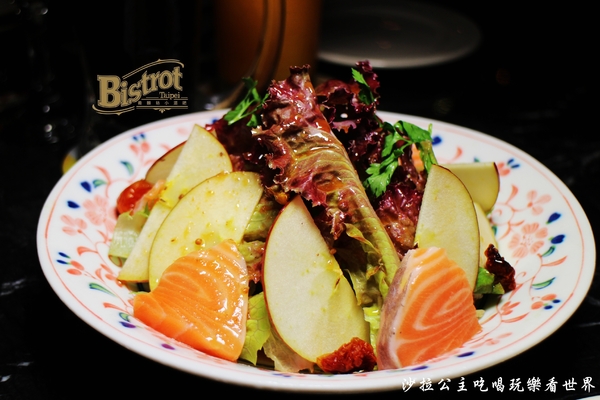 義麵坊小酒吧Bistrot Taipei：松菸小酒館『義麵坊小酒吧Bistrot Taipei』餐酒館/捷運市政府站