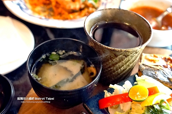 義麵坊小酒吧Bistrot Taipei：【松菸 餐酒館／捷運市政府站 美食】放鬆心情小酌吃吃喝喝聊天好去處!! ✿✿ 義麵坊小酒吧 Bistrot Taipei ✿✿