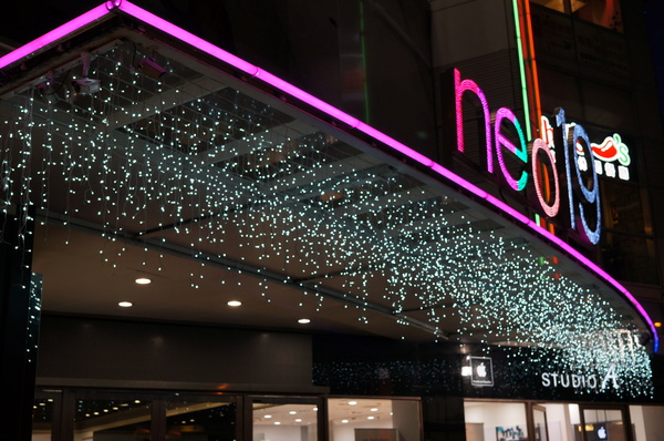 北海道えびそば一幻 台灣：(胖樺食記)信義區來自北海道”えびそば一幻拉麵台灣”。名不虛傳的蝦味十足。