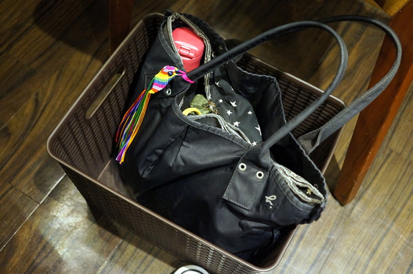 北海道えびそば一幻 台灣：(胖樺食記)信義區來自北海道”えびそば一幻拉麵台灣”。名不虛傳的蝦味十足。