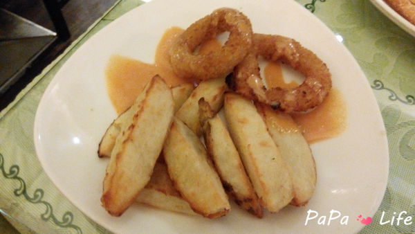 烤薯條、洋蔥圈.jpg