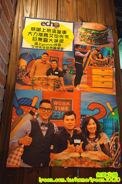 艾可先生漢堡餐廳(逢甲店):【台中-西屯區】手工漢堡肉x花生醬..擁有法式靈魂的美式漢堡..氣泡飲料.無限暢飲!~大推達拉斯牛小排燉飯(辣).花生醬燒烤堡.泰式甜辣雞翅...《艾可先生漢堡餐廳(逢甲店)》