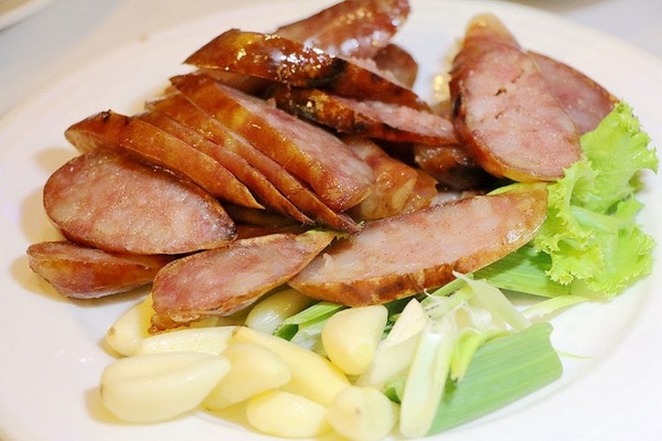 大灣碼頭：【羽諾食記】大灣碼頭熱炒生猛海鮮(松隆店)♥現撈海鮮創意料理♥捷運市政府站晚餐&宵夜推薦