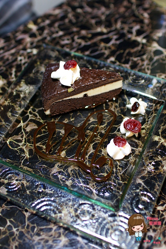 La Vida Loca 瘋狂人生餐廳:【食記】台北世貿101站 瘋狂人生餐酒館 La Vida Loca 信義店 松阪豬青醬燉飯 明太子干貝 配微醺調酒