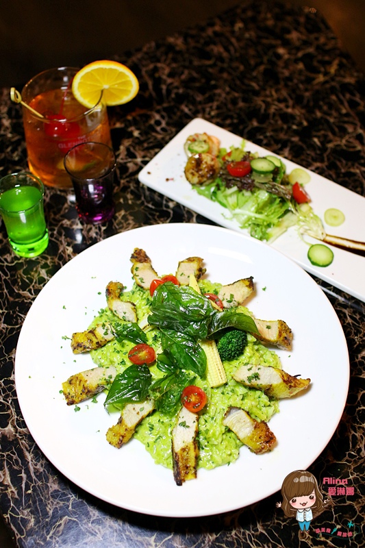 La Vida Loca 瘋狂人生餐廳:【食記】台北世貿101站 瘋狂人生餐酒館 La Vida Loca 信義店 松阪豬青醬燉飯 明太子干貝 配微醺調酒
