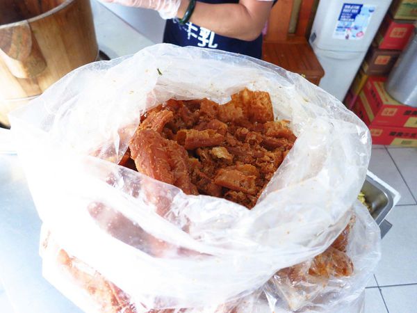 【三重早餐】客家飯糰-１顆３０元的大飯團-三和路