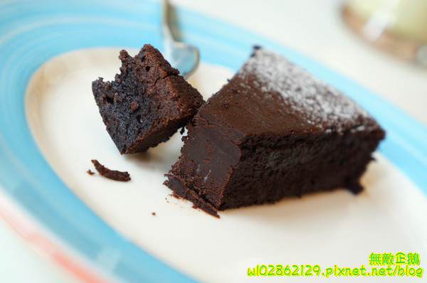 彩虹糖 輕食•義大利麵館：【台南-永康區】義大利麵x彩虹....大推焗烤奶油海鮮麵.巧克力布朗尼.草莓生乳酪塔...《彩虹糖 輕食•義大利麵館》