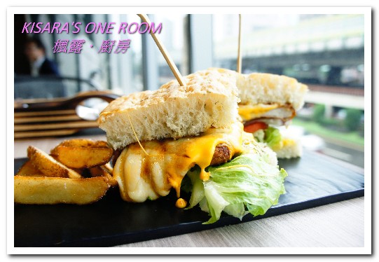 楓露 find the life kitchen:180度美麗街景.日西式美食特色甜點餐廳──楓露Find the Life KITCHEN