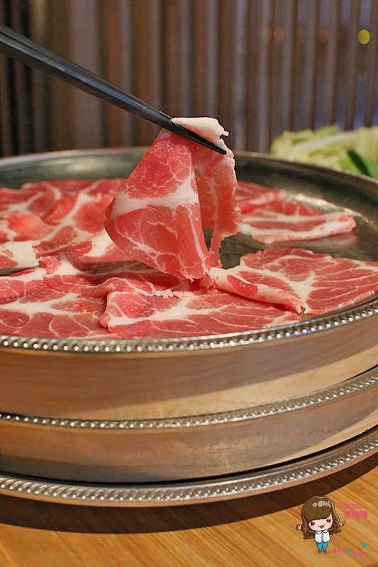 どん亭：【食記】台北中山 どん亭 Don Tei 壽喜燒火鍋吃到飽 來自日本的海外第一家分店 大推梅花豚豬肉