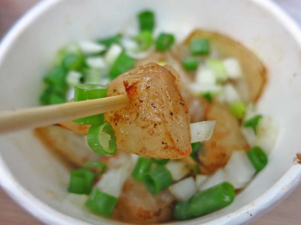 【蘆洲美食】中華讚鹹酥雞-加洋蔥和蔥的特殊口味鹹酥雞