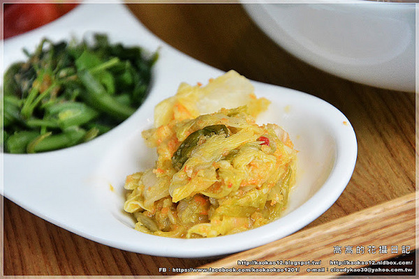 永心鳳茶 Tea & Cake Selection Bar:【高雄】苓雅區。Yonshin Tea 永心鳳茶《精緻茶與茶食選品店》