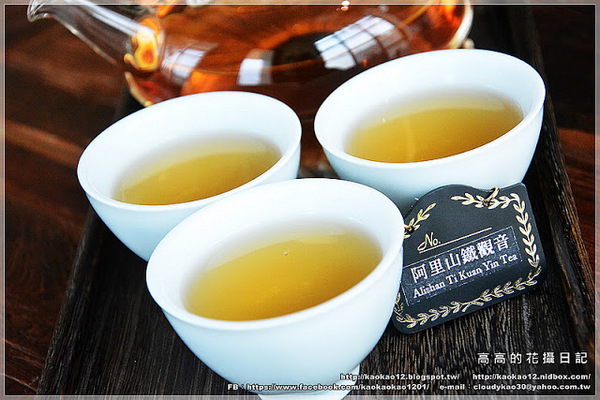 永心鳳茶 Tea & Cake Selection Bar:【高雄】苓雅區。Yonshin Tea 永心鳳茶《精緻茶與茶食選品店》